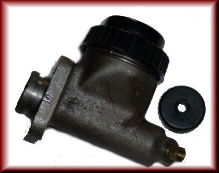 AP5_AP6_new_brake_master_cylinder_side