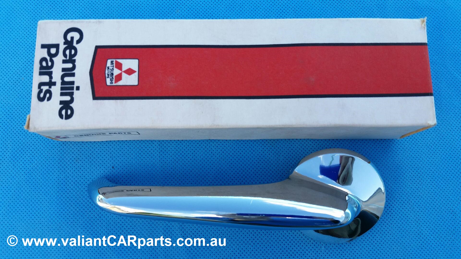 DODGE_AT4_early_D5N_Australian_vintage_truck_NEW_NOS_inner_door_handle_(3)