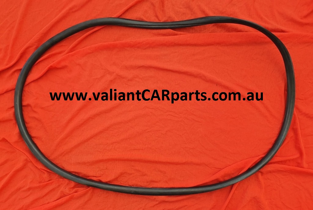 Dodge_D5N_AT4_truck_rear_windscreen_seal