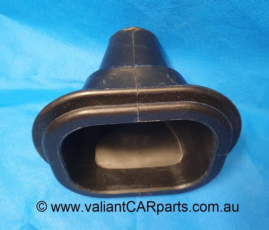 Dodge_D5N_truck_200_300_clutch_fork_seal_boot_(1)