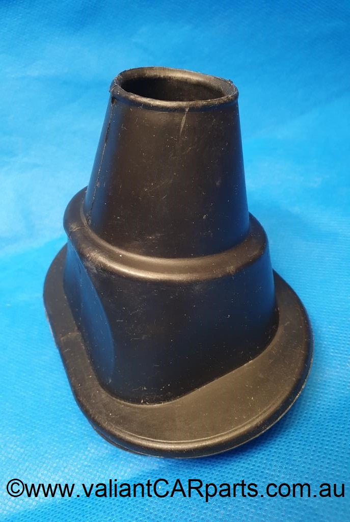 Dodge_D5N_truck_200_300_clutch_fork_seal_boot_(2)