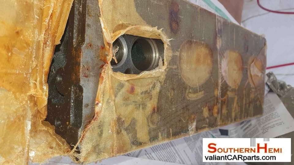 Hillman_Hunter_GT_NEW-NOS_1725_Iron_HEAD_(2)