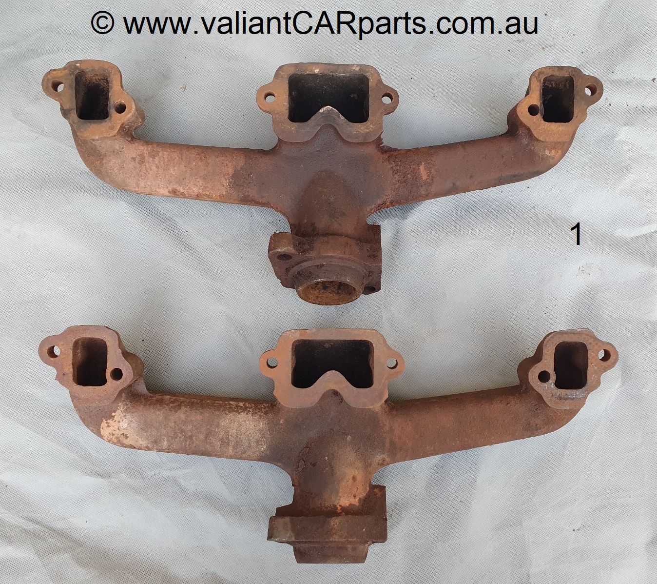 Valiant_Dodge_318_exhaust_manifolds_(4)