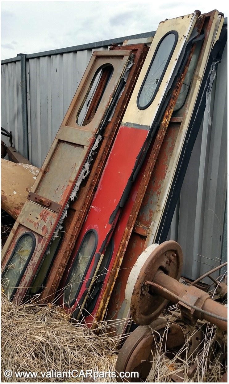 vintage_BUS_DOORS_REO_Silver_crown_etc_